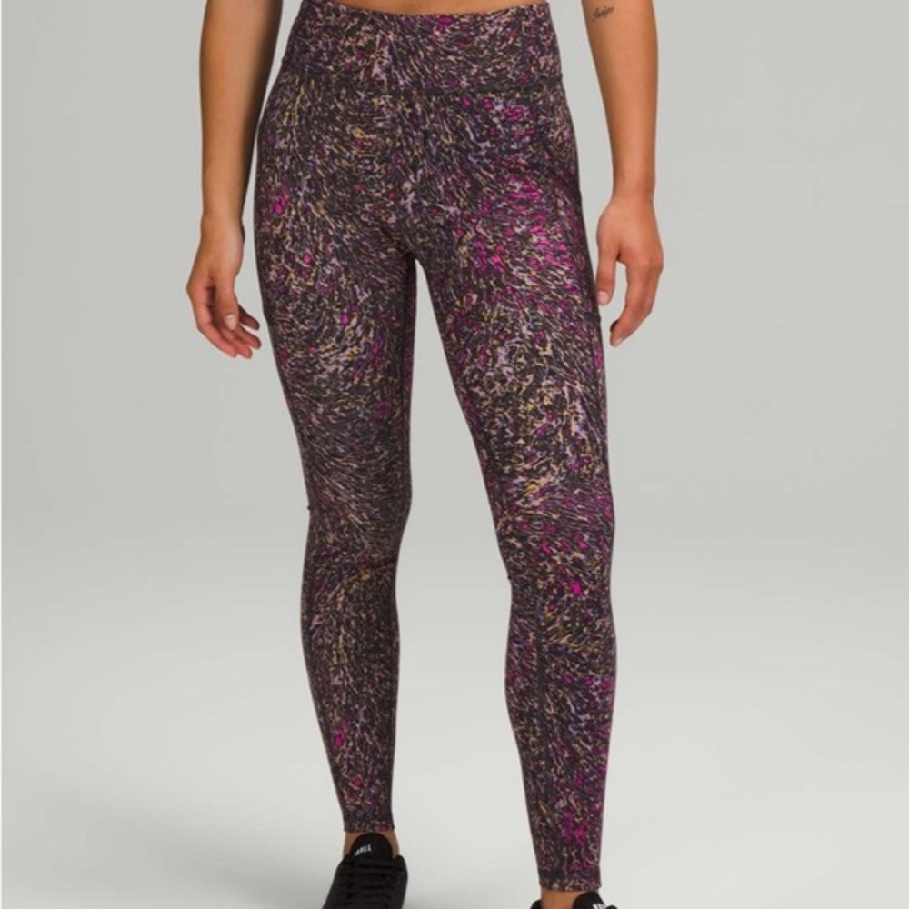 Lululemon Invigorate High-Rise 25” size 4
